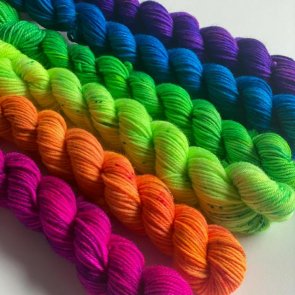 4ply Deluxe Sock Mini / Flow Yarns / Neon Rainbow