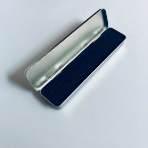 Krabička na šperky kovová IV / stříbrná